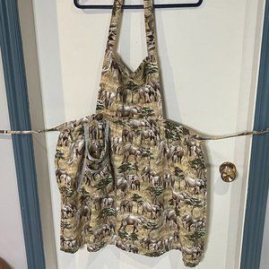 Apron. Elephant Pattern. Very Good Condition. No Rips Or Stains. Hand Made.